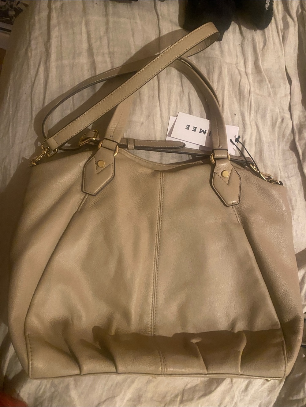 Autumn 🍂 elegant Stuart Weitzman Beige Leather Shoulder Tote